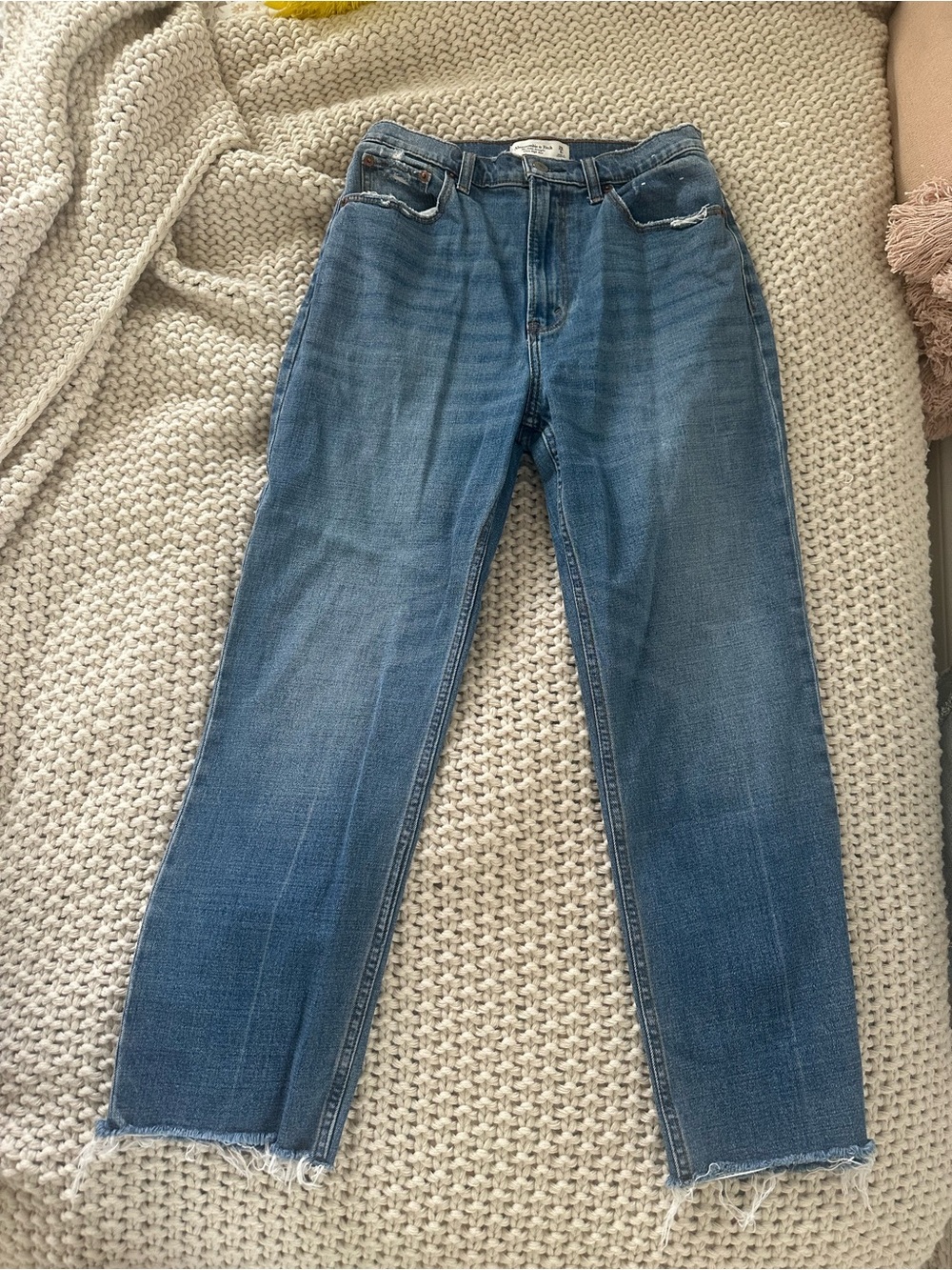 Abercrombie & fitch the ankle straight ultra high rise women’s jeans